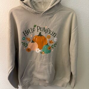 Gildan Beige Hoodie with Pumpkin Graphic